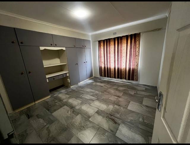4 BEDROOM HOUSE FOR SALE IN SASOLBURG EXT 23